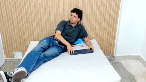 Snapshot of israel_gray chatting on October 18, 7:41 pm Israel online show from October 18, 7:41 pm