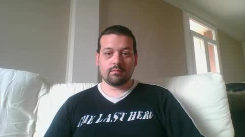 italianbigboy932 online show from April 12, 9:00 am