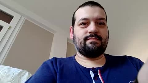 italianbigboy932 online show from March 8, 10:08 am