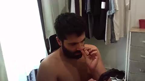 Snapshot of italianboybcn chatting on September 18, 7:32 am italianboybcn online show from September 18, 7:32 am