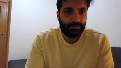 Snapshot of italianboybcn chatting on January 9, 8:03 am italianboybcn online show from January 9, 8:03 am