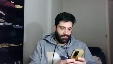 Snapshot of italianboybcn chatting on January 29, 7:04 am italianboybcn online show from January 29, 7:04 am