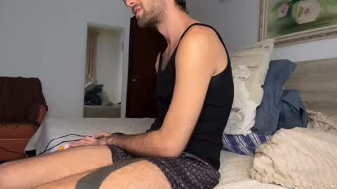 Italian Boy online show from December 18, 8:16 pm