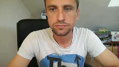 italiano116116 online show from June 3, 7:21 am