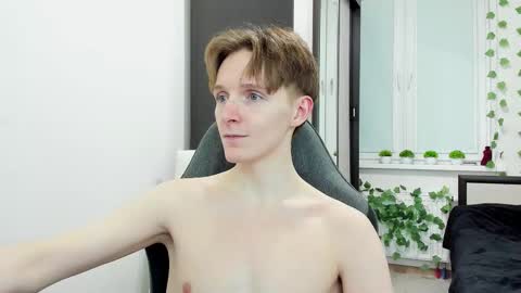 Ethan online show from March 4, 5:20 pm