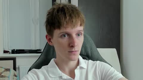 Ethan online show from November 8, 4:43 pm