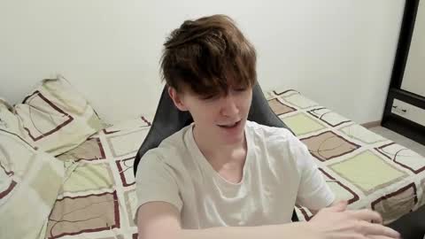 Ethan online show from December 13, 6:05 pm