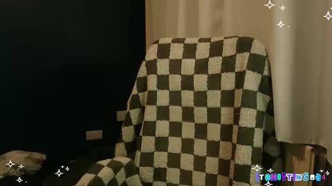    online show from February 25, 9:27 pm