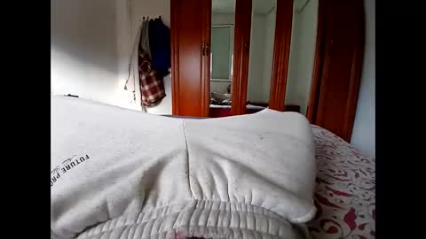 izandavid online show from January 5, 3:55 pm