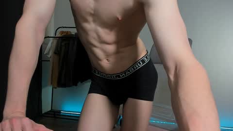 Danny online show from December 21, 5:18 pm