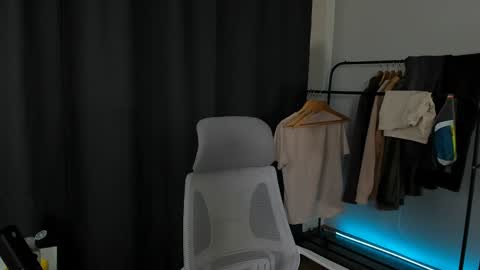 Danny online show from December 13, 5:00 pm