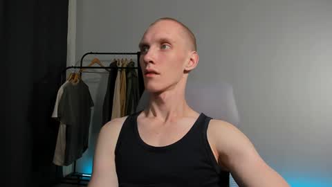 Danny online show from December 10, 4:17 pm