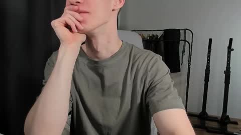 Danny online show from February 20, 9:33 am