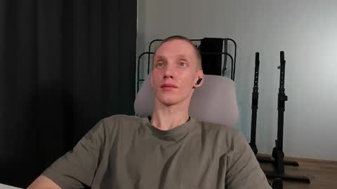 Danny online show from February 22, 6:39 am