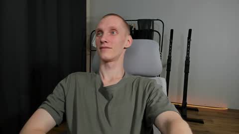 Danny online show from January 4, 5:37 pm