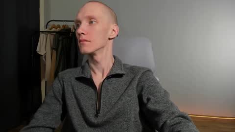 Danny online show from December 24, 4:11 am