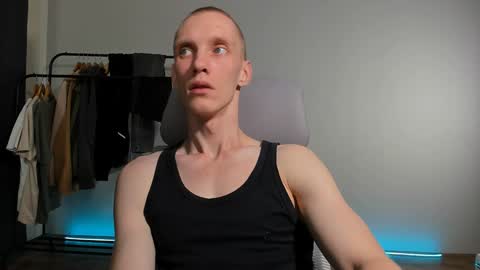 Danny online show from December 17, 7:29 am