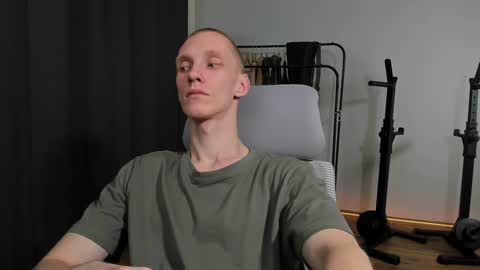 Danny online show from January 4, 4:44 am