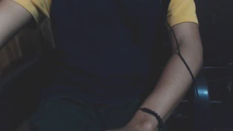 J online show from December 24, 6:28 pm