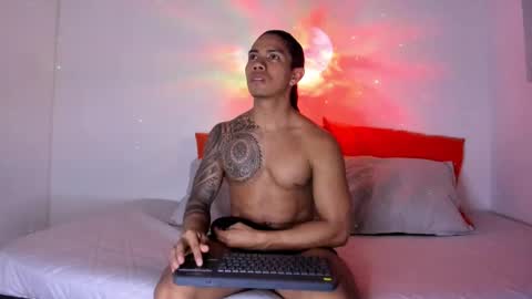 i am juan musiry independent model  online show from October 23, 1:53 am