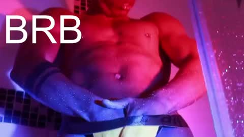 i am juan musiry independent model  online show from March 12, 1:51 pm