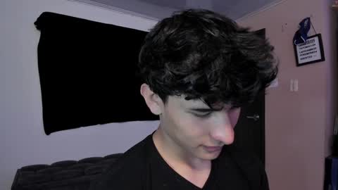 Noah online show from December 13, 12:50 pm