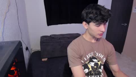 Noah online show from December 10, 12:05 pm