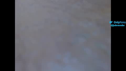 Snapshot of jabravobe chatting on February 20, 8:47 pm Andrs online show from February 20, 8:47 pm