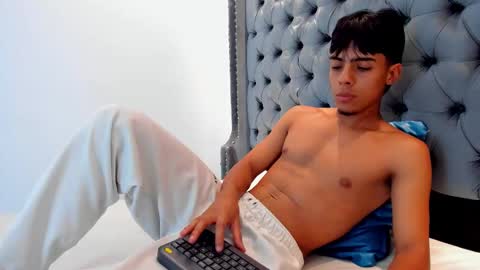 Jacoock online show from November 22, 4:45 am