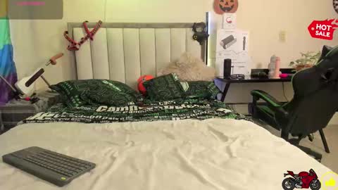 JACK CASTELL online show from October 13, 11:16 am