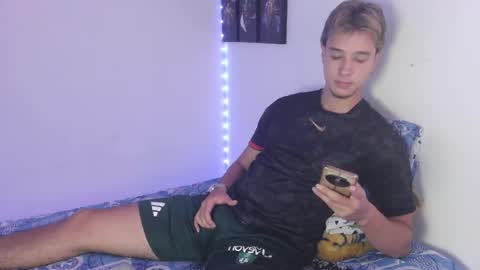 Snapshot of jack_walker190 chatting on October 18, 6:51 am J online show from October 18, 6:51 am