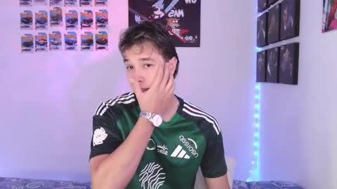 J online show from November 28, 2:52 pm