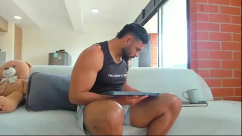 Jackson Wayne online show from April 7, 1:55 pm