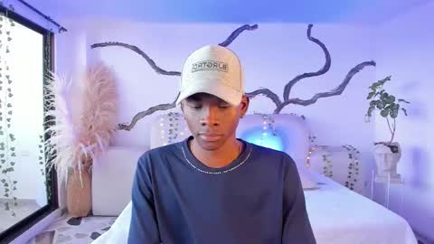 Jackson online show from December 17, 2:24 pm