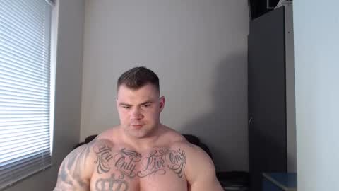 Snapshot of jackyhuge chatting on February 25, 1:06 pm Jacky online show from February 25, 1:06 pm