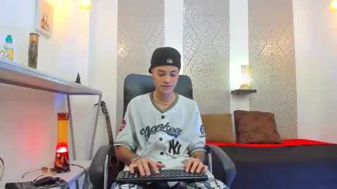 Snapshot of jacob_blackwell chatting on October 13, 8:15 pm jacob_blackwell online show from October 13, 8:15 pm
