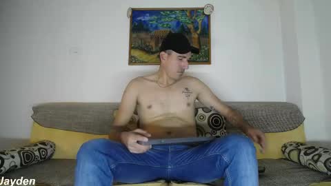 Jacob And Jayden online show from June 1, 6:08 pm