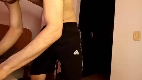 Robin will only be on weekends if you want to see Jacob follow Dante DM online show from November 25, 4:20 pm