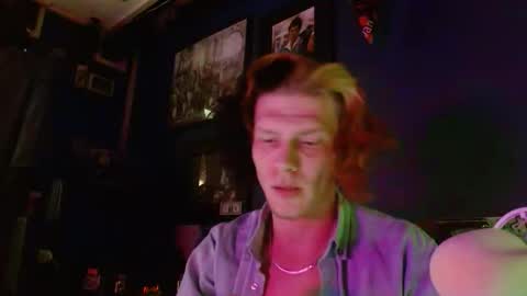 twistedboy online show from March 1, 8:14 am