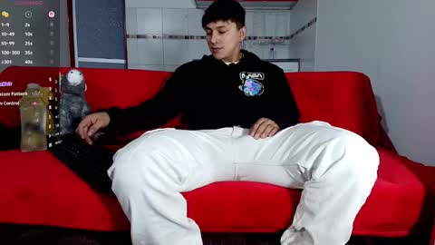 jacobo online show from January 10, 2:10 pm