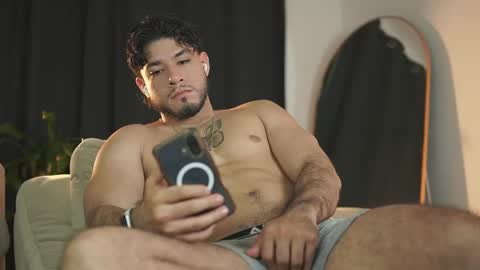 Jaden Feynman online show from April 15, 5:40 am