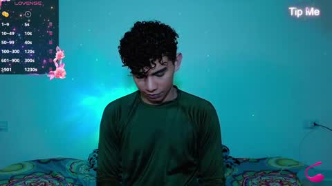 javi15  online show from December 24, 5:27 am