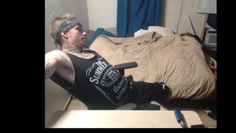 showingitoff online show from October 29, 7:06 pm