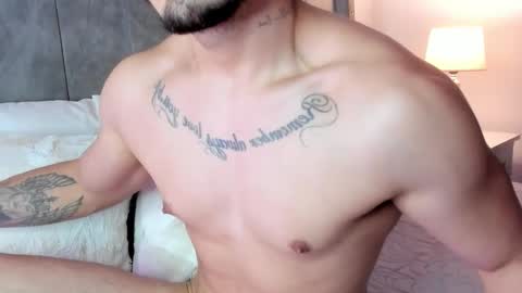 Snapshot of jake_blaze_25 chatting on October 14, 10:39 pm Jake blaze 25 online show from October 14, 10:39 pm