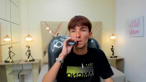 JAKE online show from February 8, 8:02 pm