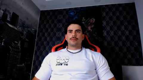 Snapshot of jakeskye chatting on March 9, 11:25 pm JakeSkye online show from March 9, 11:25 pm