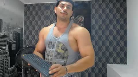 Snapshot of jakeskye chatting on March 6, 4:38 pm JakeSkye online show from March 6, 4:38 pm