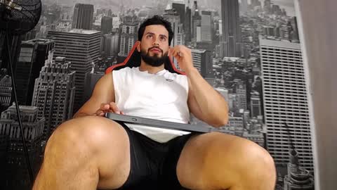 Snapshot of jakeskye chatting on December 7, 9:17 am JakeSkye online show from December 7, 9:17 am