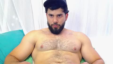 Snapshot of jakeskye chatting on January 18, 5:59 pm JakeSkye online show from January 18, 5:59 pm