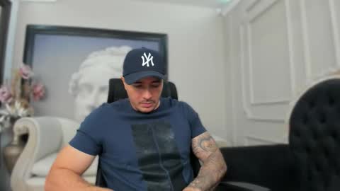 jakestone_1 online show from October 16, 1:57 am